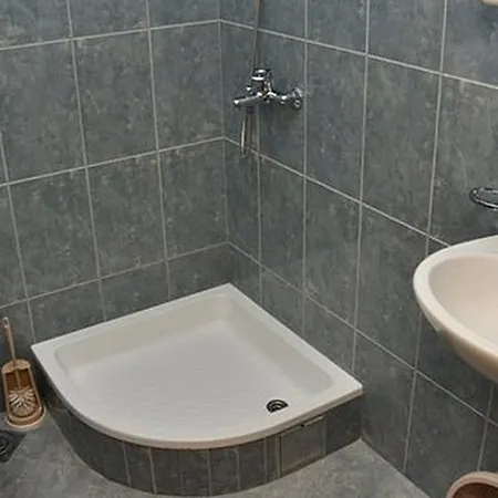 Riva * Živogošće