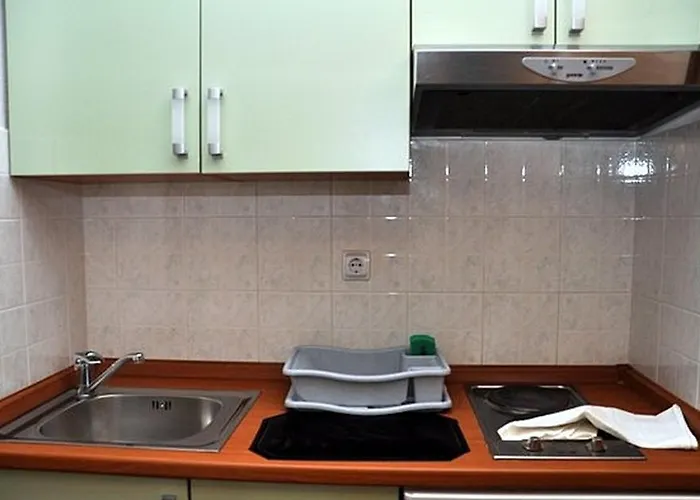 Riva * Živogošće